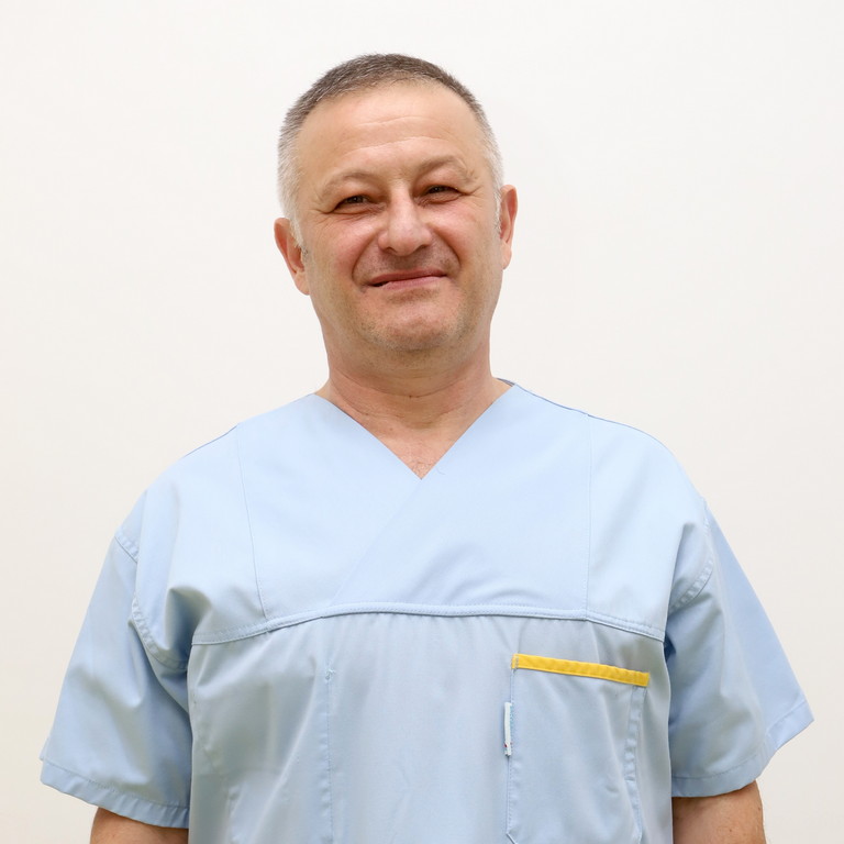 dr. Marcel Tantau